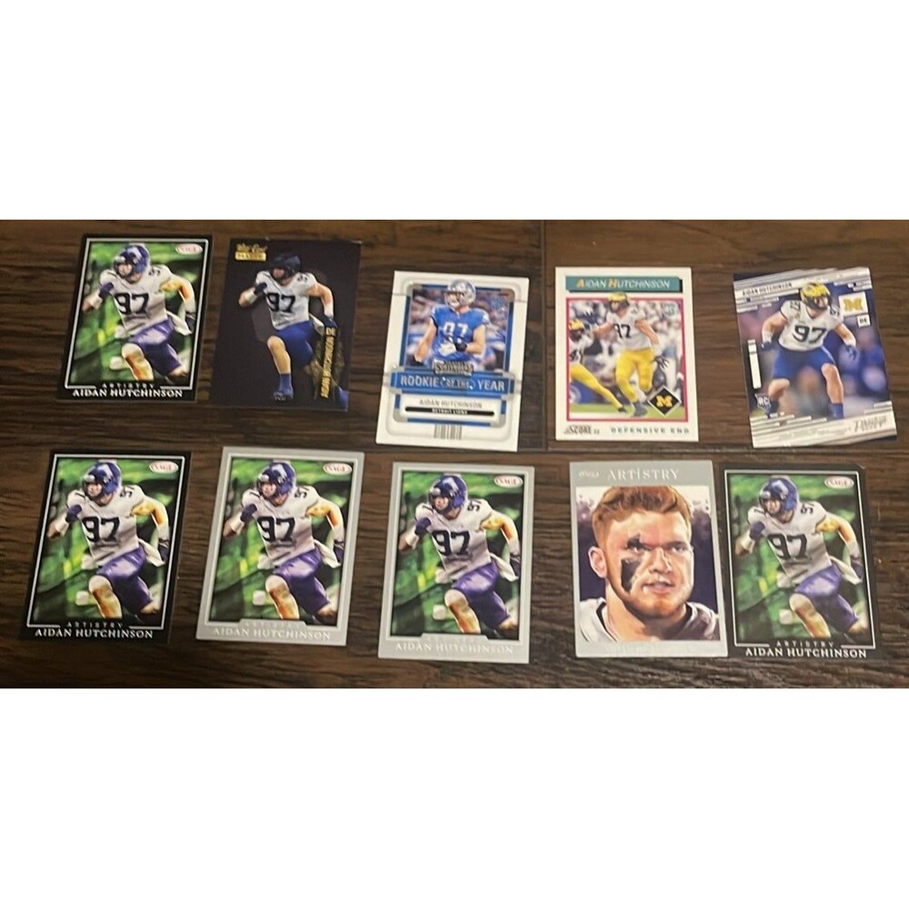 Aidan Hutchinson 10 rookie card lot  ALWAYS OPEN TO OFFERS!!!